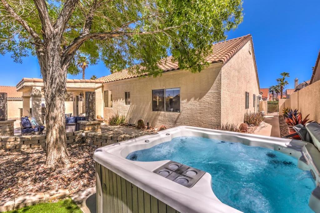 Family Fun For Everyone In Las Vegas- 4 Bedrooms, Billiards, Game Room Henderson Extérieur photo