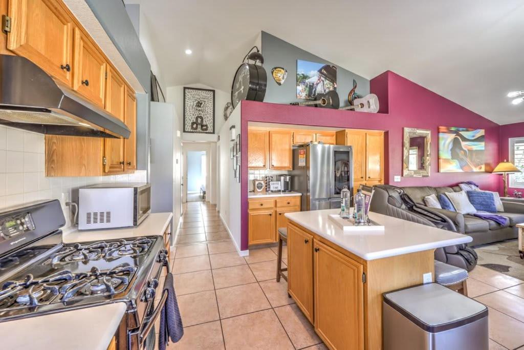 Family Fun For Everyone In Las Vegas- 4 Bedrooms, Billiards, Game Room Henderson Extérieur photo