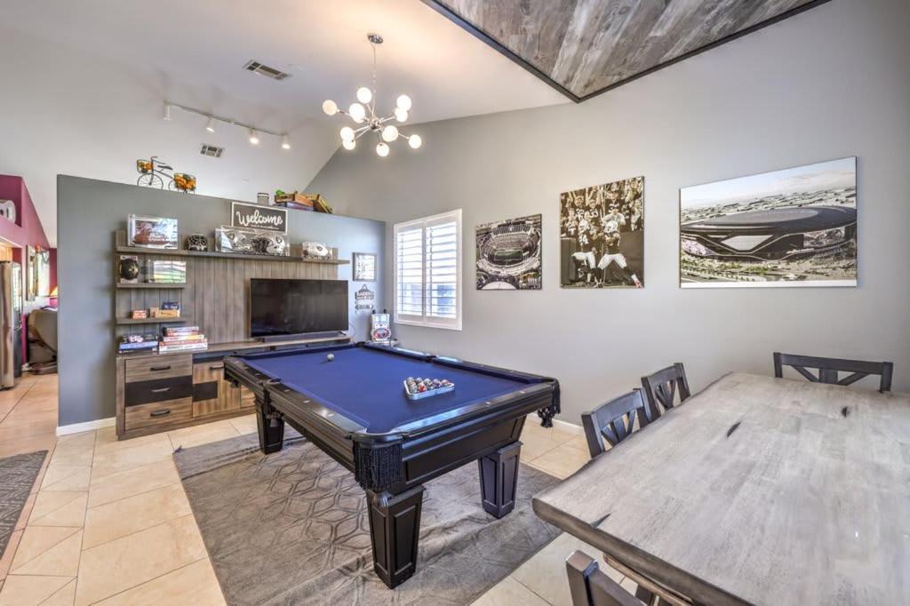 Family Fun For Everyone In Las Vegas- 4 Bedrooms, Billiards, Game Room Henderson Extérieur photo