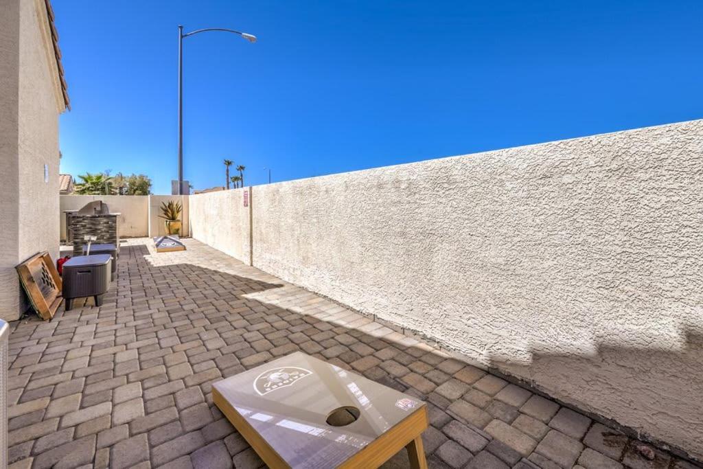 Family Fun For Everyone In Las Vegas- 4 Bedrooms, Billiards, Game Room Henderson Extérieur photo